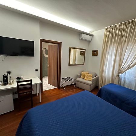 10 Minutes B&B Bed & Breakfast Verona Exterior foto