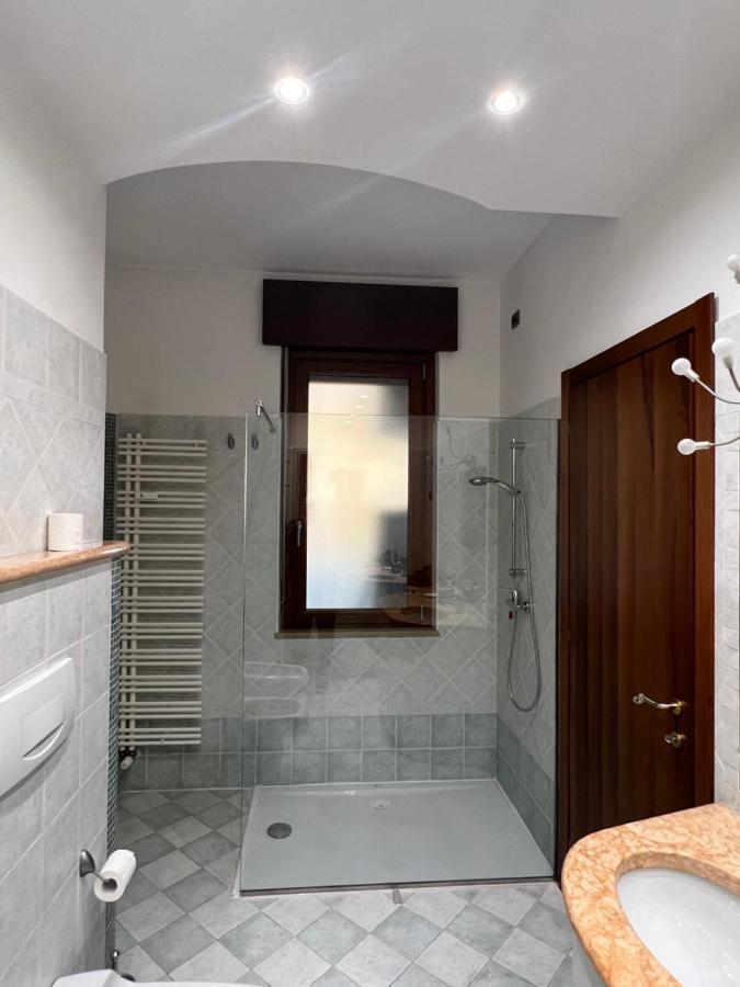 10 Minutes B&B Bed & Breakfast Verona Exterior foto