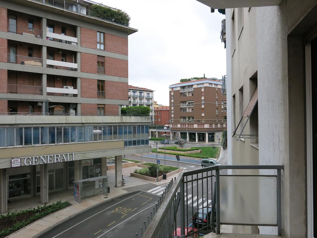 10 Minutes B&B Bed & Breakfast Verona Exterior foto